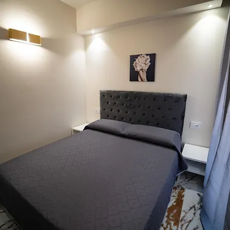 Dominus Luxury Alojamento de Acomodação e Pequeno-almoço Tropea